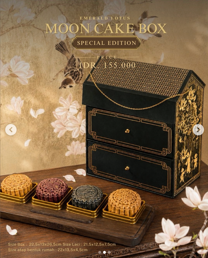 Emerald Lotus Moon Cake Box